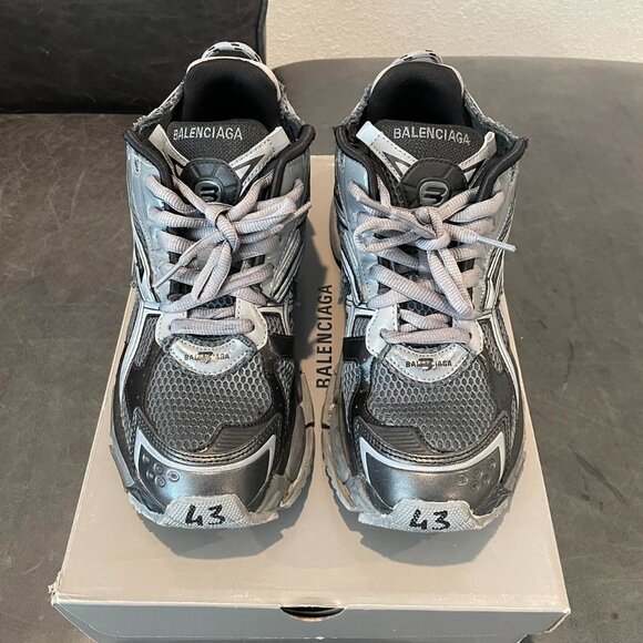 Balenciaga Men's Trainers - Picture 1 of 4